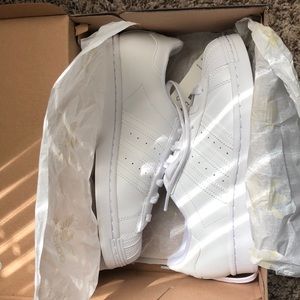 Adidas Superstar all white shell toe